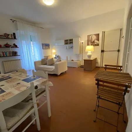 Delizioso Vicinissimo Al Mare * Marina di Massa